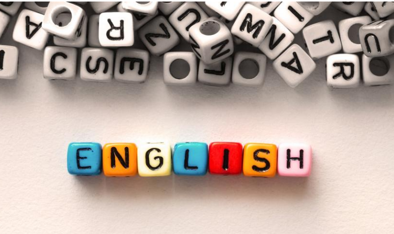 أفضل تطبيق لإتقان الإنجليزية مع أكثر من 30,000 سؤال